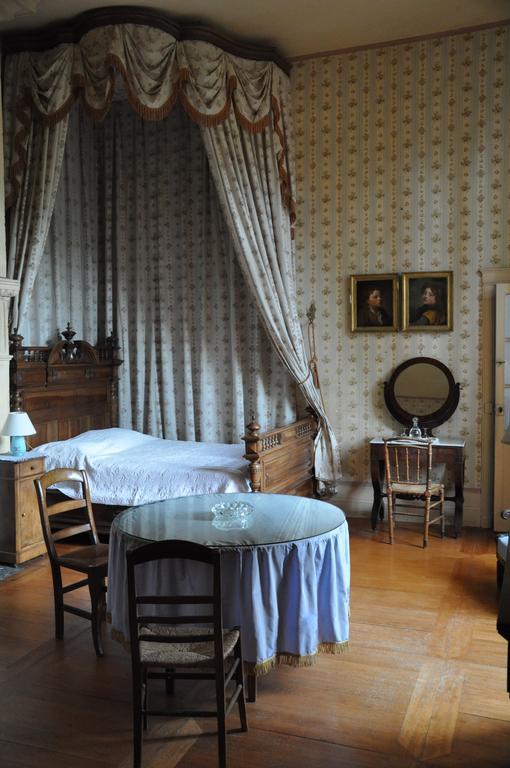 Chateau De Lanquais B&B 외부 사진