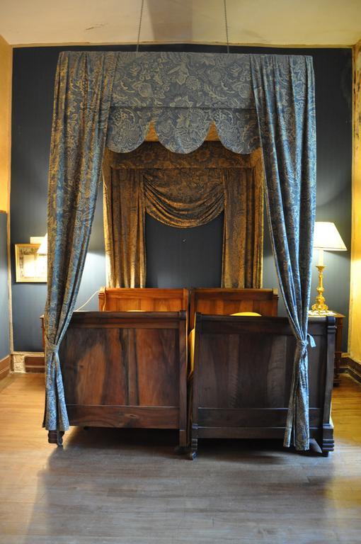 Chateau De Lanquais B&B 외부 사진